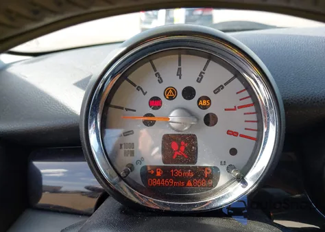 2008 Mini Cooper S z USA, uszkodzony, nr VIN WMWMF73568TV36538